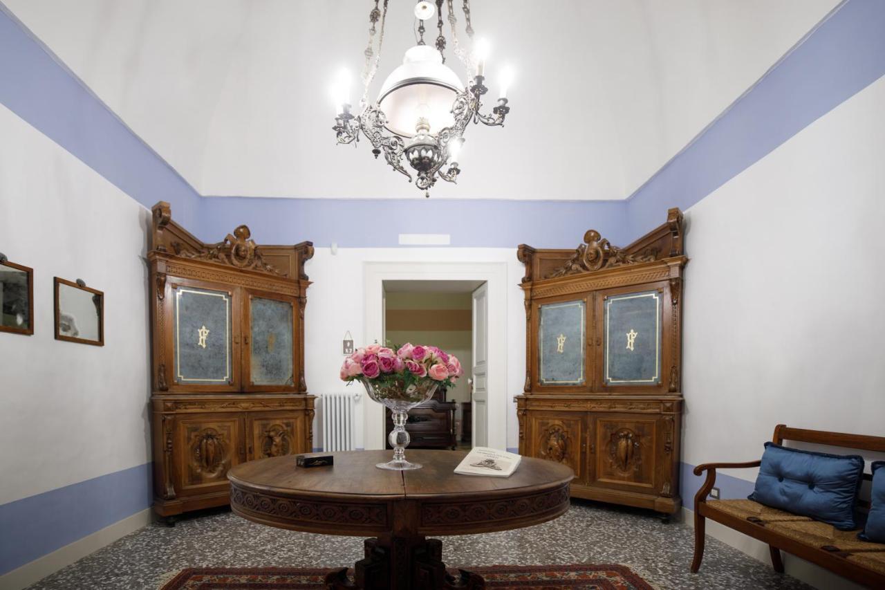 مبيت وإفطار مولا دي باري Palazzo Introna المظهر الخارجي الصورة