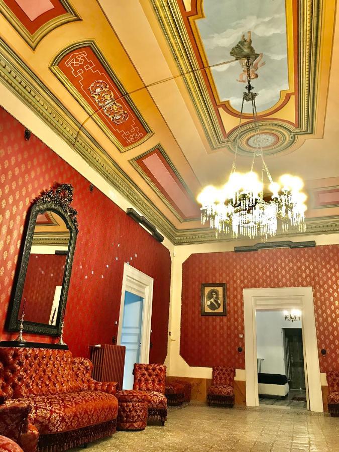 مبيت وإفطار مولا دي باري Palazzo Introna المظهر الخارجي الصورة