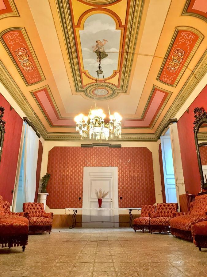 مبيت وإفطار مولا دي باري Palazzo Introna المظهر الخارجي الصورة